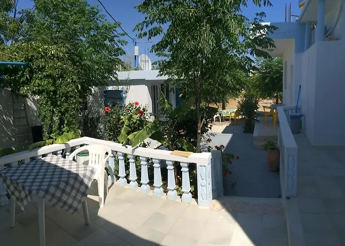 Iris Archangelos (Rhodes)